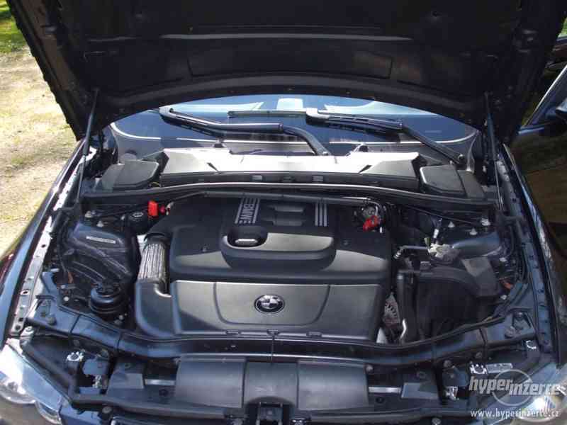 BMW 320 D 120 kW, 6 rychlostí, r.v.8/2005,serviska, TOP STAV - foto 13