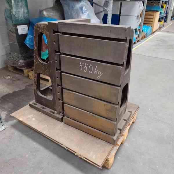 Podpěrné celolitinové úhelníky - foto 2