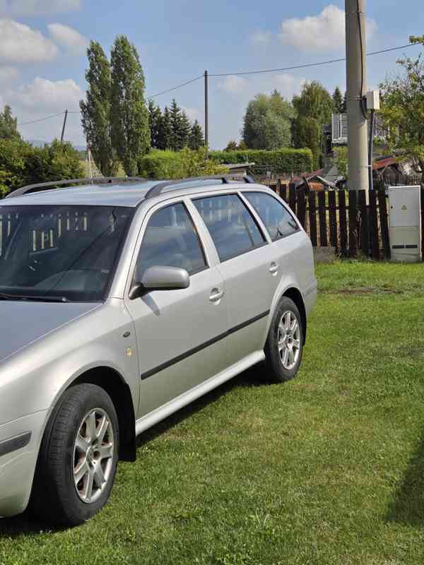 Škoda Octavia  - foto 3