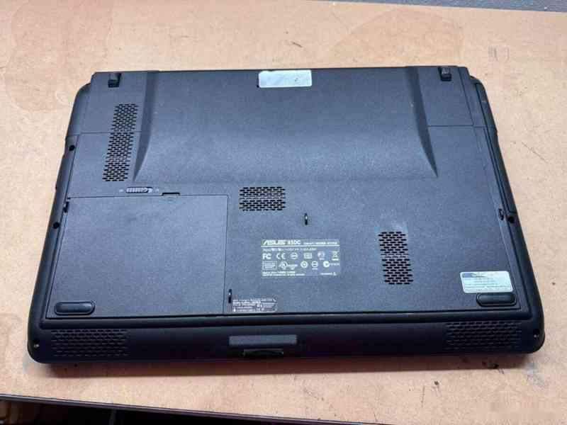 Predám pokazený notebook na náhradné diely zn.Asus x5dab. - foto 5