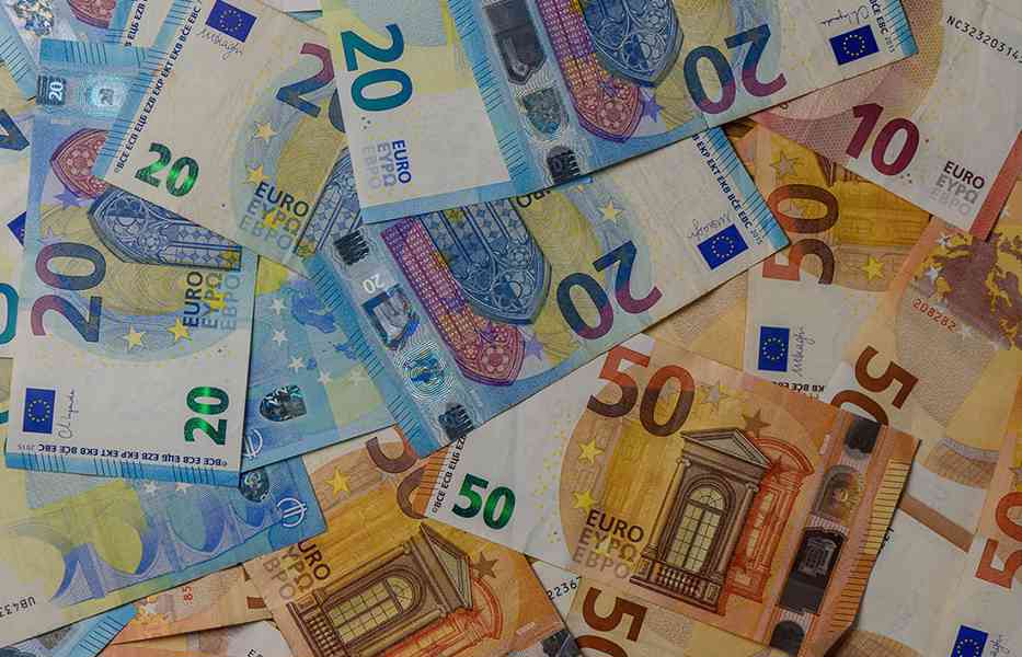 ROČNÍ PŮJČKY PRO KAŽDÉHO:   - foto 2