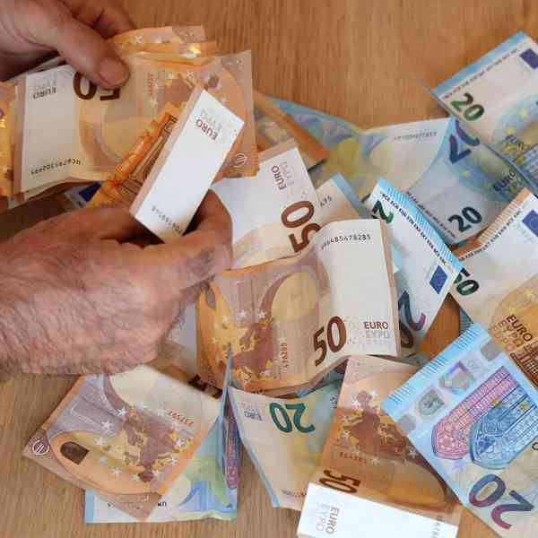 ROČNÍ PŮJČKY PRO KAŽDÉHO:   - foto 3