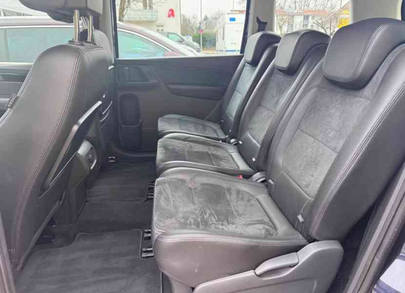 Volkswagen Sharan Highline 2.0 TDI 110kw - foto 18
