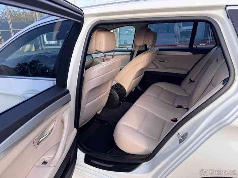 BMW Řada 5 2,5   F11 525d xDrive kombi M-paket - foto 20