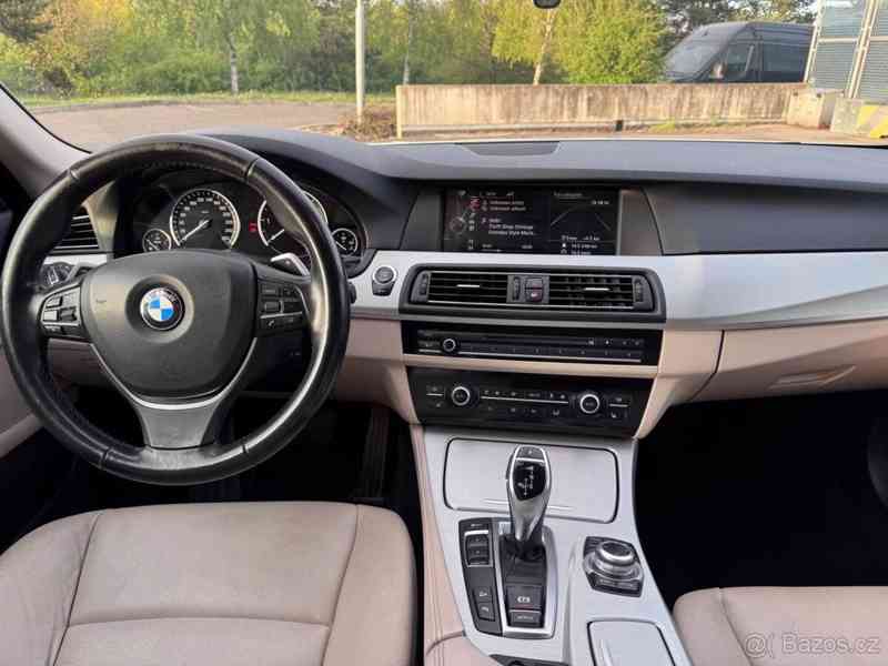 BMW Řada 5 2,5   F11 525d xDrive kombi M-paket - foto 14