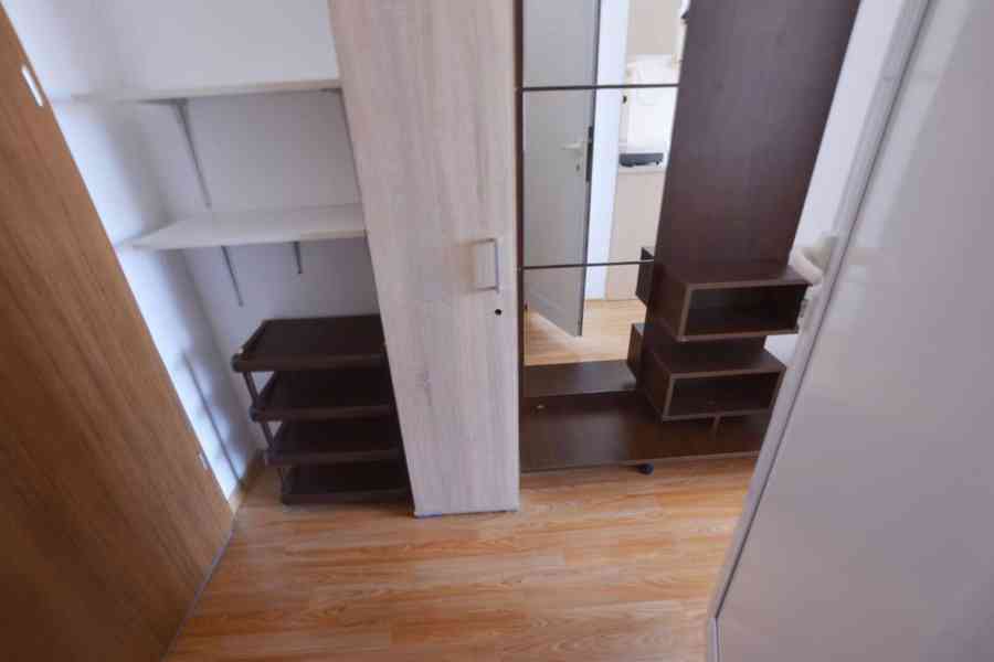 STUDIO 1+kk (29 m²) - foto 7