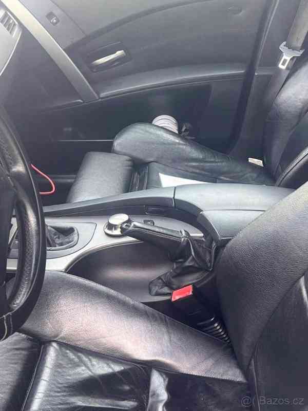 BMW Řada 5 3,0   530d - foto 10