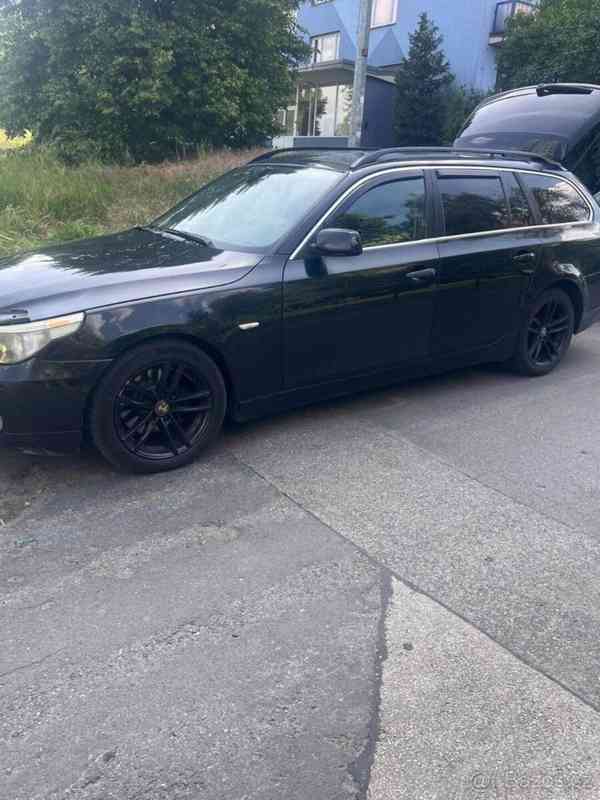 BMW Řada 5 3,0   530d - foto 6