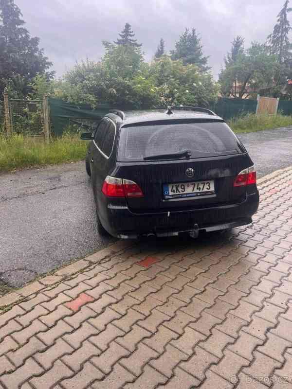 BMW Řada 5 3,0   530d - foto 2