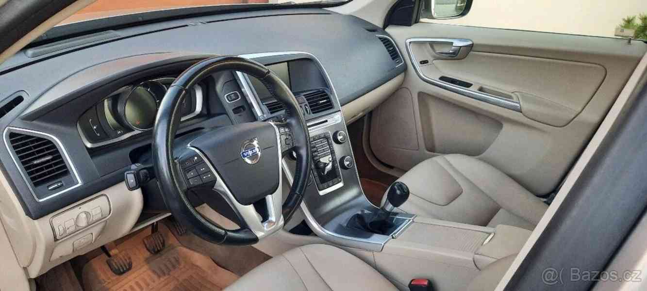 Volvo XC60 2,0 FWD, 100kw,2014 - foto 3
