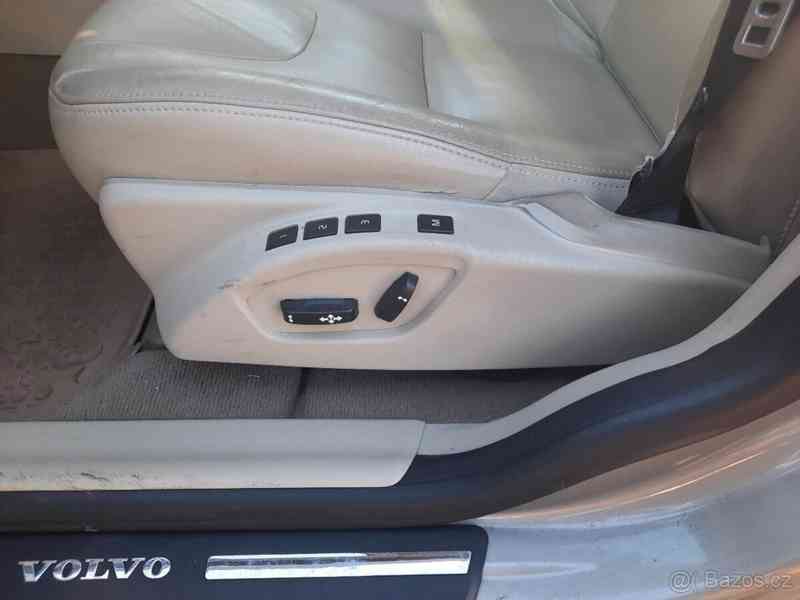 Volvo XC60 2,0 FWD, 100kw,2014 - foto 17