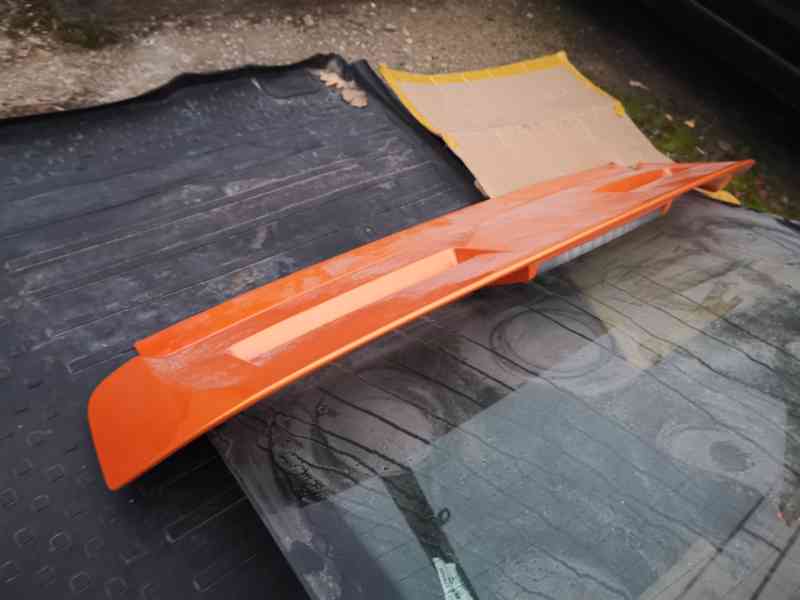 Křídlo( spoiler ) Ford Focus ST225 2004-2007 elektric orange - foto 4