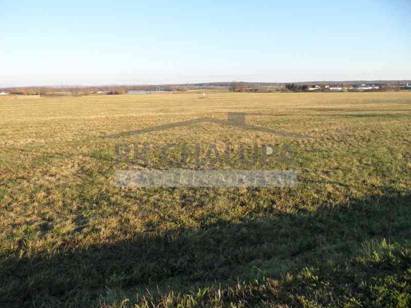 Prodej pozemku v Křenovicích u Dubného, celkem 14.406 m2, u zastavitelného území, investice - foto 1