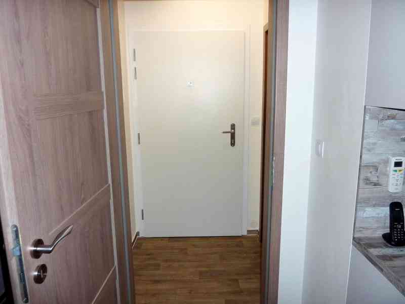 Pronájem bytu 2+kk Mikulov - foto 9