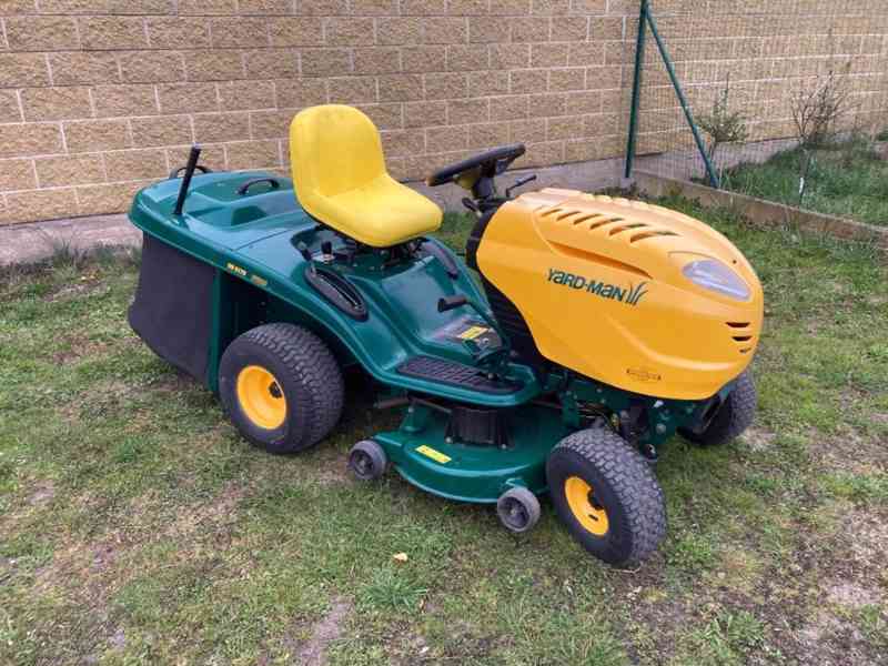 Zahradní traktor YardMan - foto 6