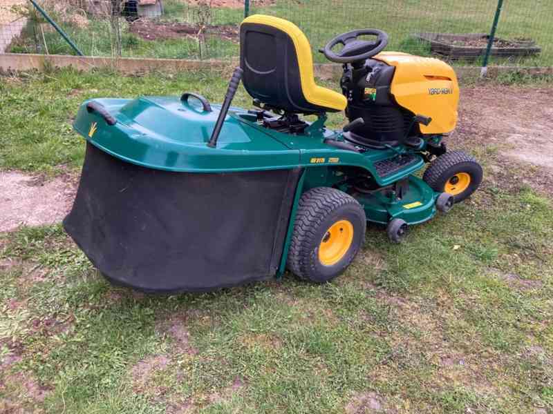 Zahradní traktor YardMan - foto 2