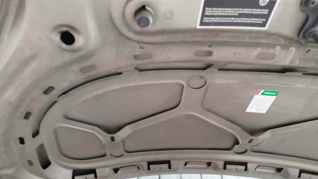 Přední kapota Škoda Fabia 2 nebo Roomster  - foto 5