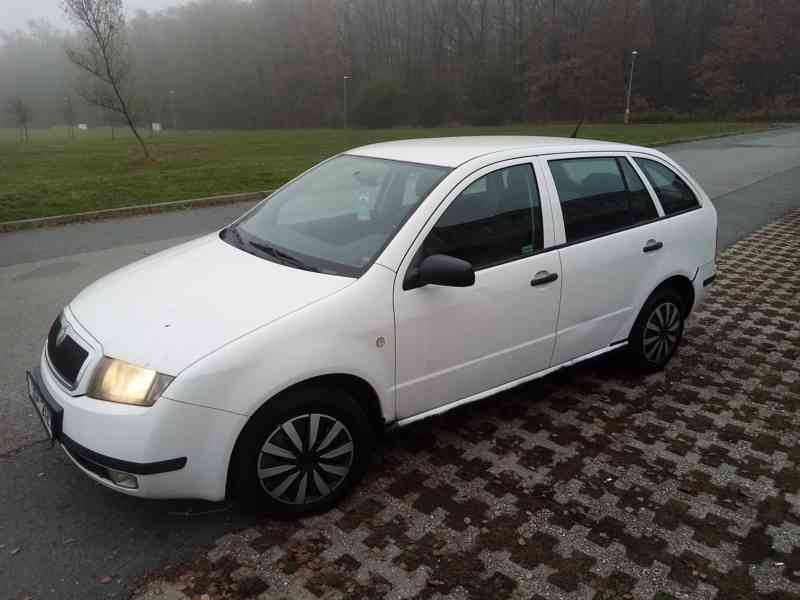 Skoda Fabia 1,2 HTP combi - foto 8