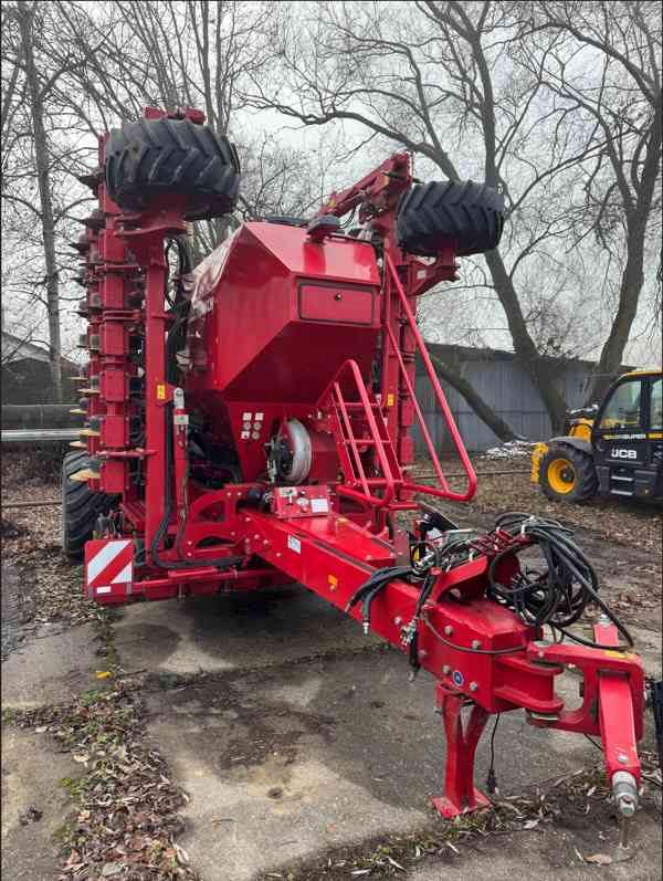 Secí stroj HORSCH Avatar 8.16 SD