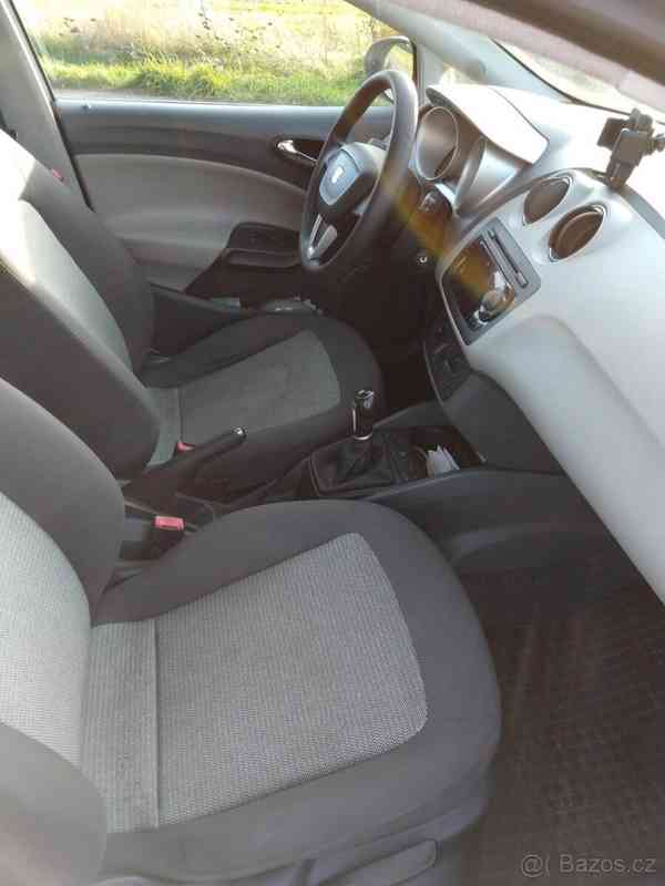 Seat Ibiza 1,4   Style po velkém servisu - foto 9