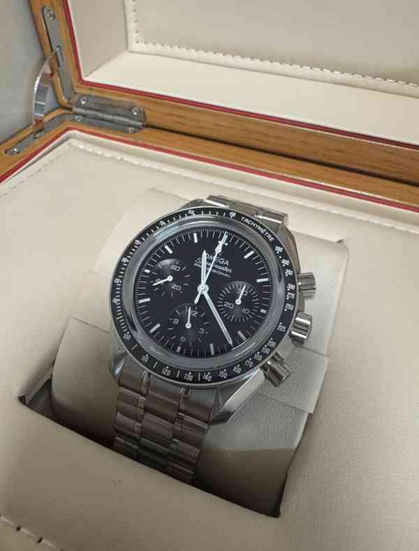 Omega Speedmaster 1:1 - foto 3