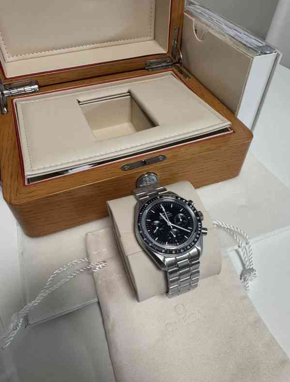 Omega Speedmaster 1:1 - foto 2