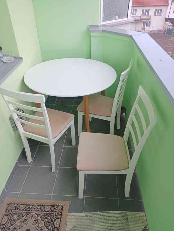 Jídelní stůl  - foto 2