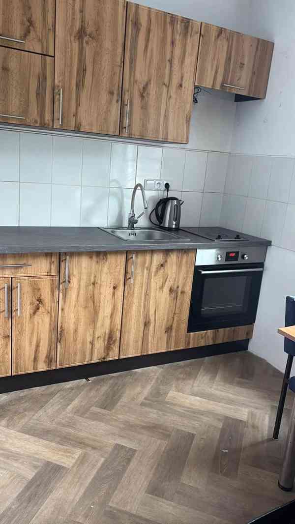 Pronájem bytu 2+1 48 m² - foto 2