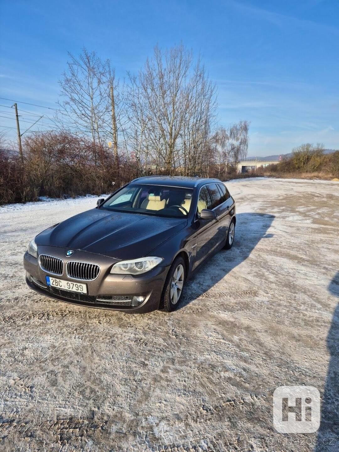 BMW Řada 5 3,0   f11 530d - foto 1