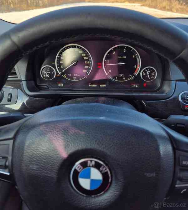 BMW Řada 5 3,0   f11 530d - foto 11