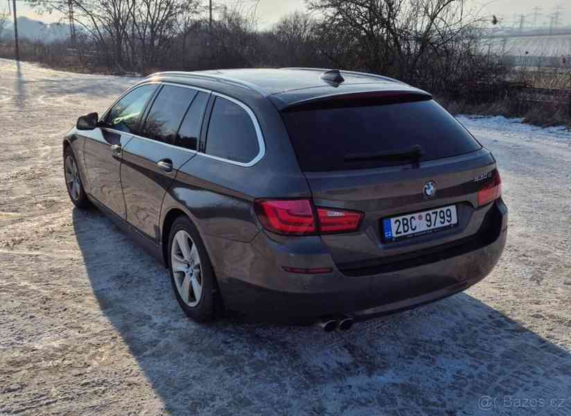 BMW Řada 5 3,0   f11 530d - foto 2
