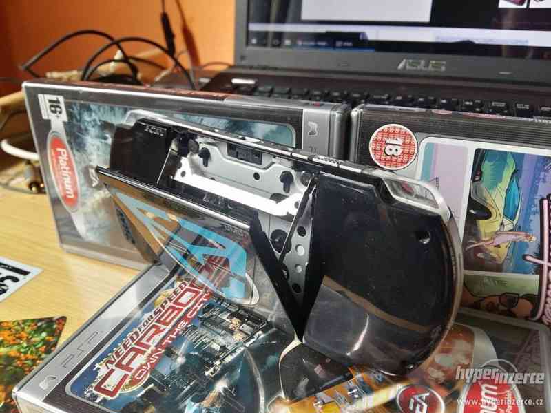 Sony PSP 3004 Slim & Lite - foto 2