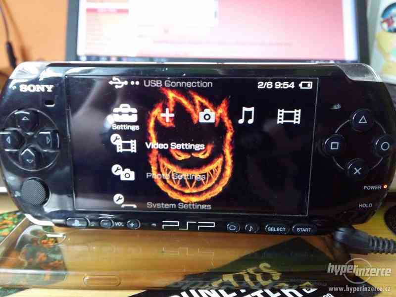 Sony PSP 3004 Slim & Lite - foto 5