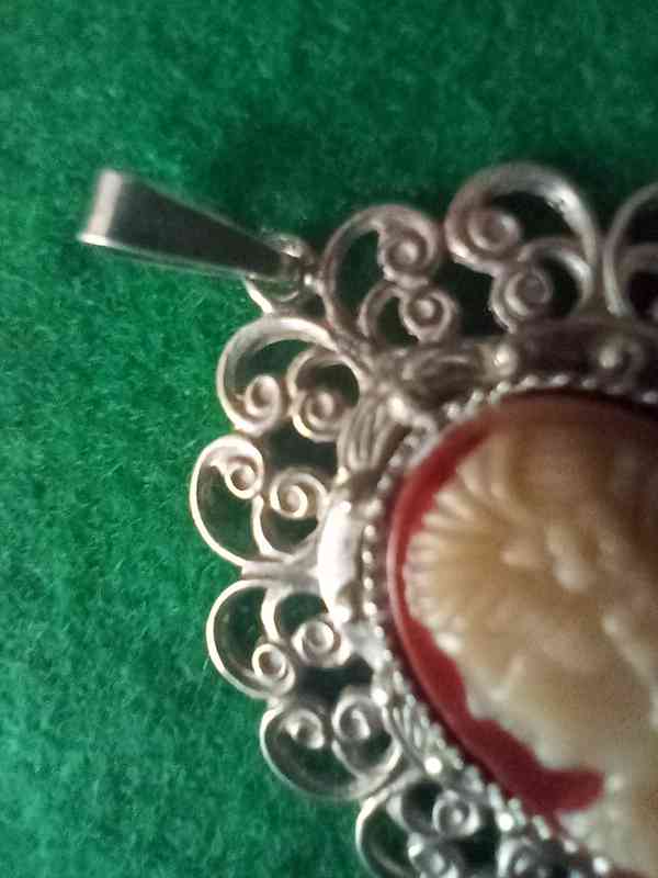 Starožitná kamej ve stříbře - přívěsek - foto 3