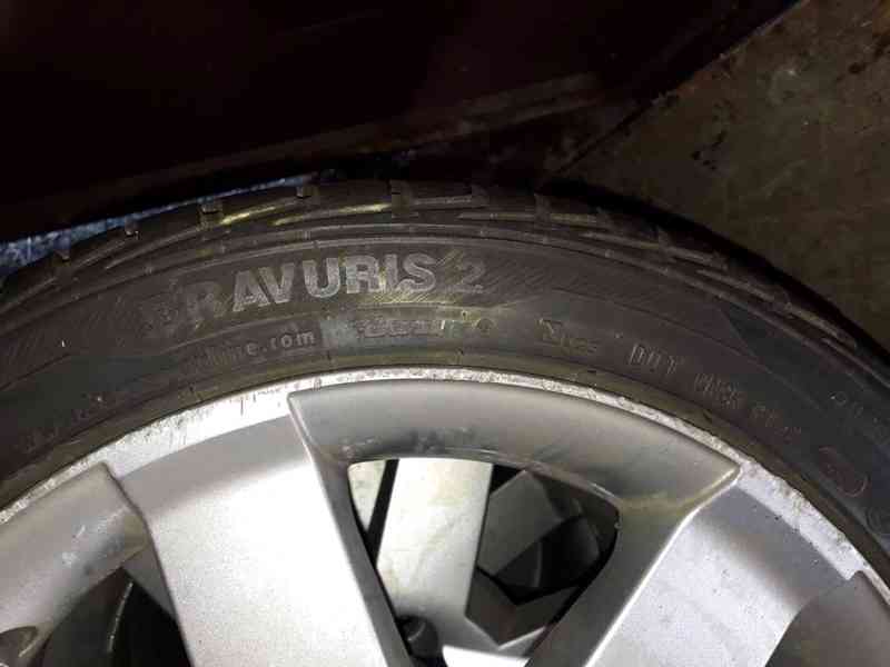 Letní pneu s disky 195/45 R16 - foto 4