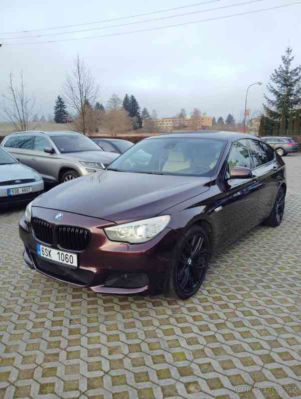 BMW Řada 5 4,4 550i GT F07 - foto 2