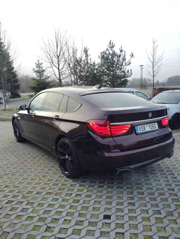 BMW Řada 5 4,4 550i GT F07 - foto 11