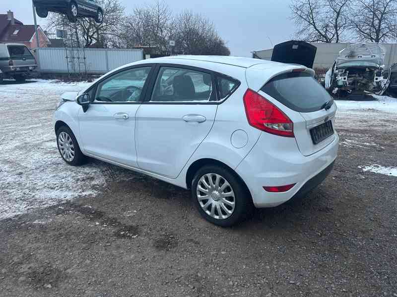 Ford Fiesta 1,25 60KW SNJB r.2010 prodám díly - foto 4