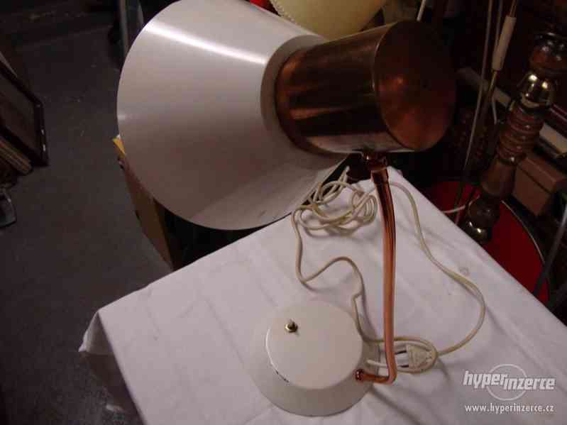 Retro stolní lampa lampička 70. roky bílá pěkná funkční - foto 8