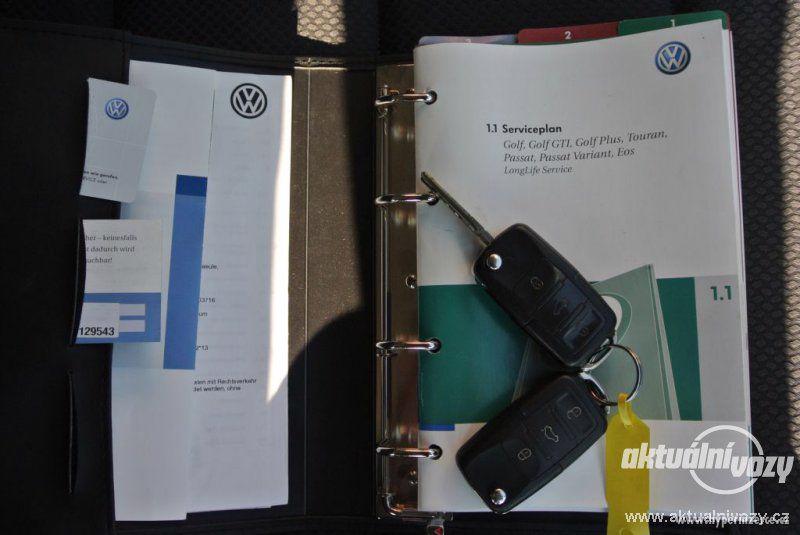 Volkswagen Golf 2.0, nafta, r.v. 2006 - foto 31