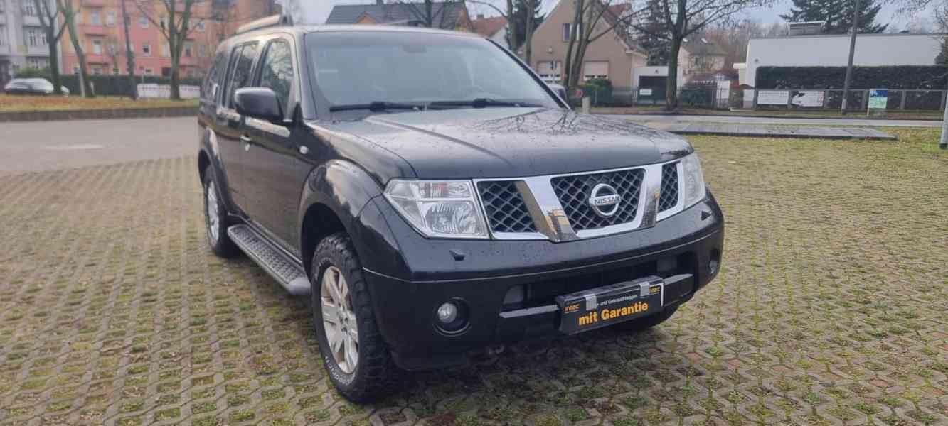 Nissan Pathfinder 2.5 dCi Premium Aut. 128kw - foto 18