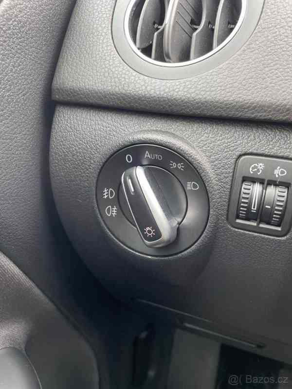 Volkswagen Golf 1,4 PLUS TSI 89000km - foto 5