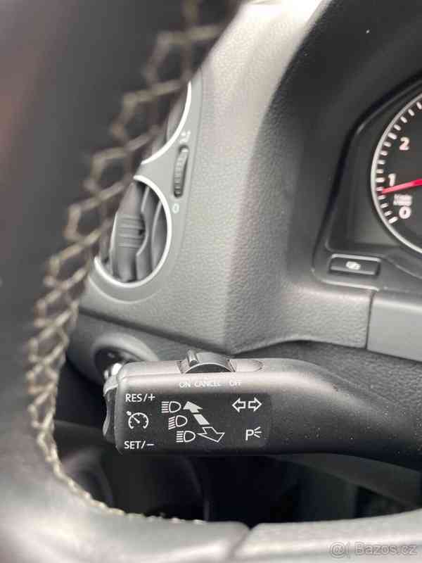 Volkswagen Golf 1,4 PLUS TSI 89000km - foto 8