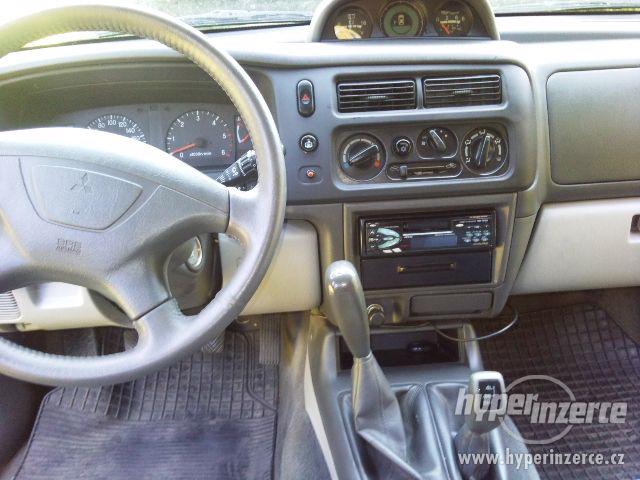 Mitsubishi Pajero Sport 2.5 TD - foto 11