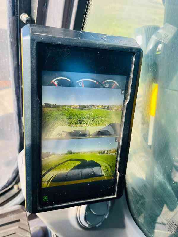 Pásové rypadlo Volvo ECR235EL (Možnost leasingu) - foto 9