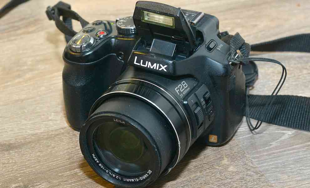 Panasonic Lumix DMC-FZ200 24x Op.Zoom*Full HDV*BAG - foto 4