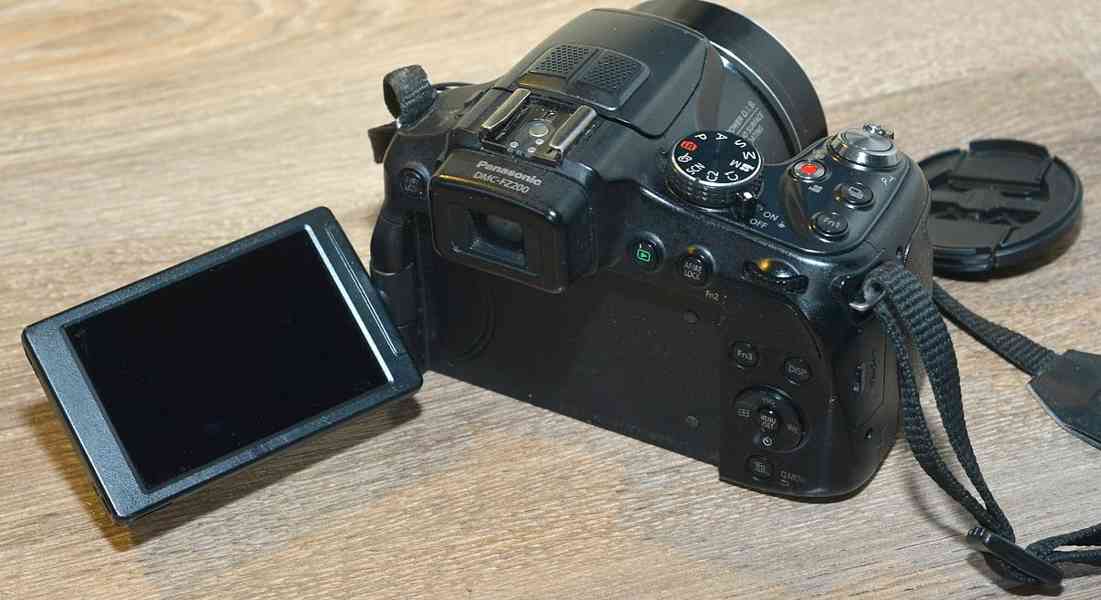 Panasonic Lumix DMC-FZ200 24x Op.Zoom*Full HDV*BAG - foto 8