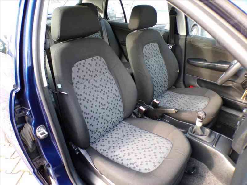 Škoda Fabia 1,4 16V KLIMA - foto 12