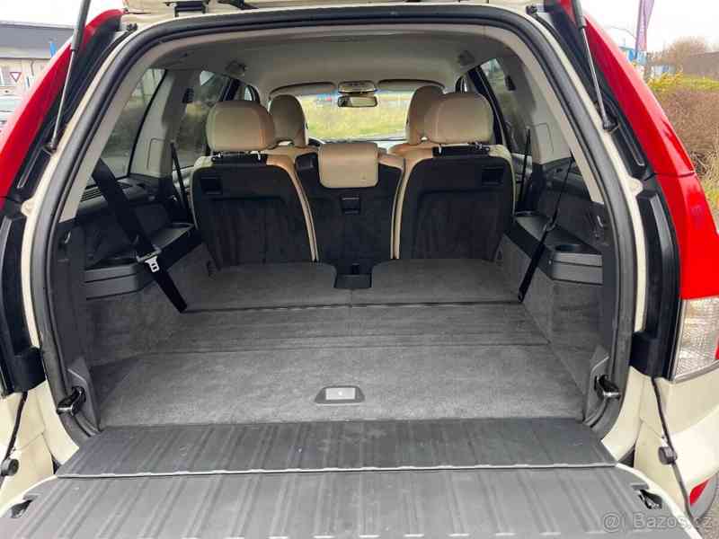 Volvo XC90 2,4   D5 136kw Polestar - foto 19