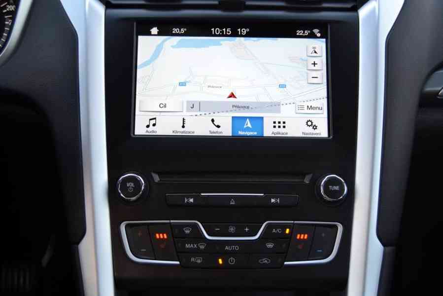 Ford Mondeo 2.0 TDCI 110kW Business Edition LED Dynamic face - foto 7